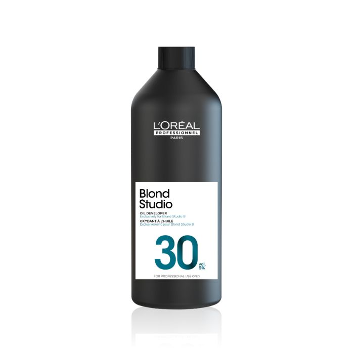 L'Oréal Blond Studio Oil Developer 9T 30 Vol 1000ml main product photo